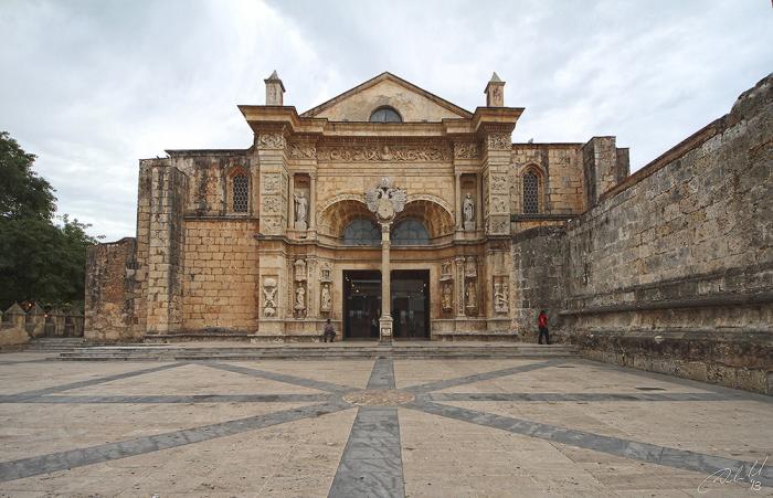 Cathédrale Notre-Dame de l’Incarnation